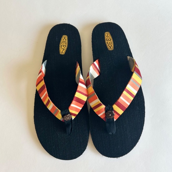 New Keen Yellow Orange White Canvas Black Rubber Outsole Flip Flops size 9 - Picture 4 of 14